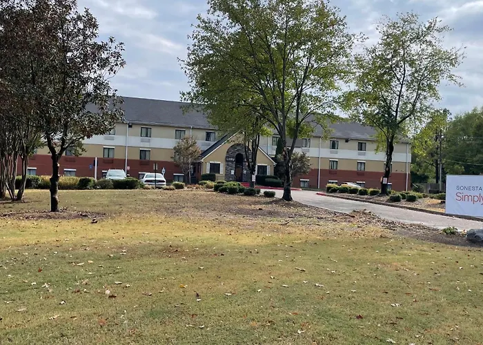 Sonesta Simply Suites Memphis